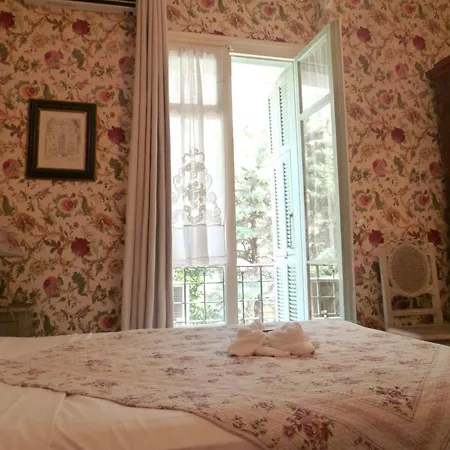 Rivoli Hotel 3*