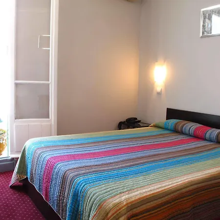 Marly's Hotel 2*