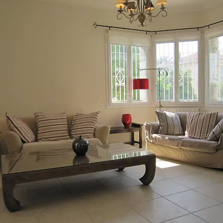 La Maison Blanche - 300m De La Villa