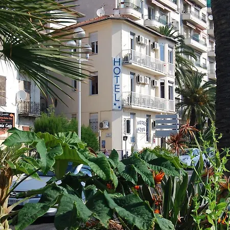 Hotel Azur