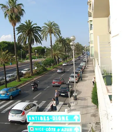 Hotel Azur
