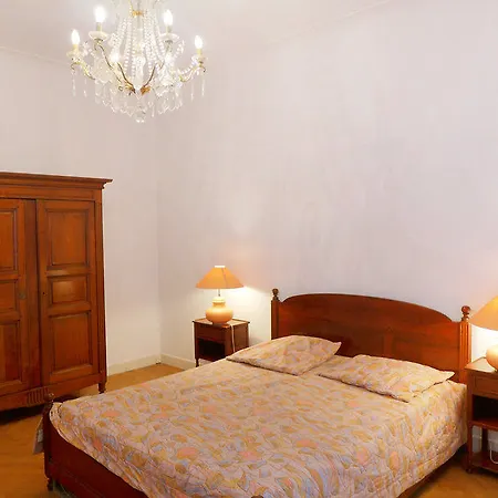 Le Savoy Отель 2*