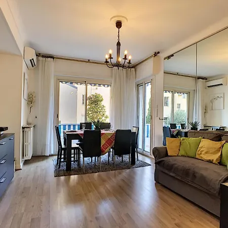 Nestor&jeeves - L'olympic - - Very Close Sea Apartment