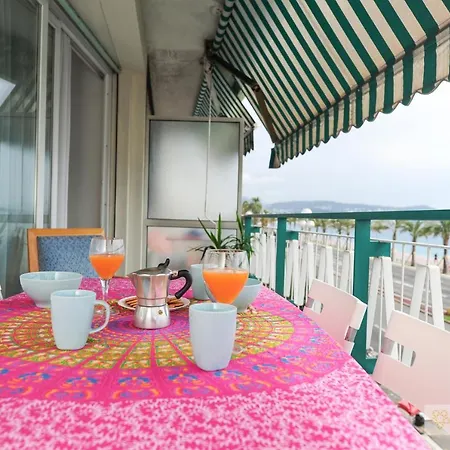 Apartment 131 Promenade Five Stars Holiday House