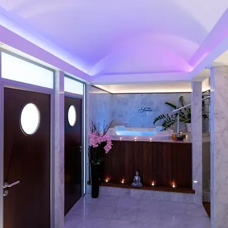Splendid Y Hotel