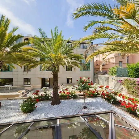 Fleurs Apartamento *