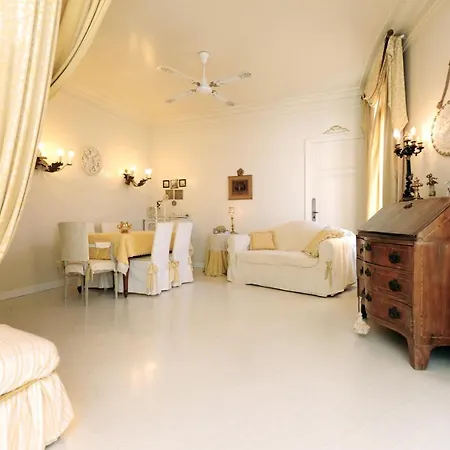 Imperial Res. Negresco Five Stars House Apartment *