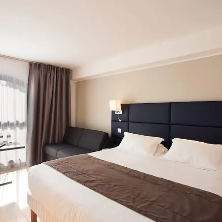 Riviera 4*