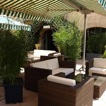 Hotel All Suites & 4*