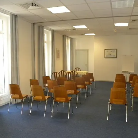 Le Noailles Gare Hotel Nicea