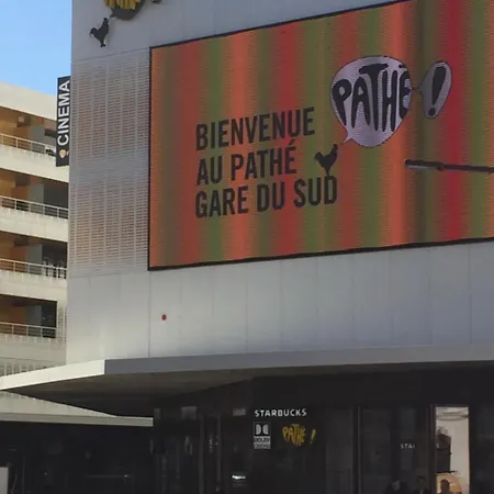 Le Mantega - F2 Moderne,centre Ville, 2 Grandes Terrasses,climatisation, Ascenseur Apartment