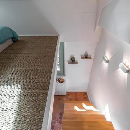 Le Chateau - The Beautiful Sight In Old Town, Private Terrace Apartment