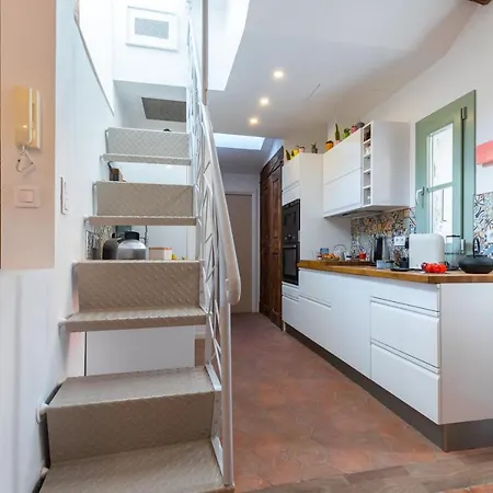 Apartment Le Chateau - The Beautiful Sight In Old Town, Private Terrace *