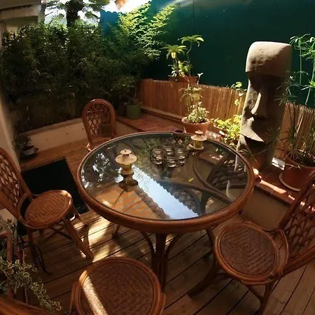 Apartment 6 Bedrooms Seaview House, Old Town Nizza
