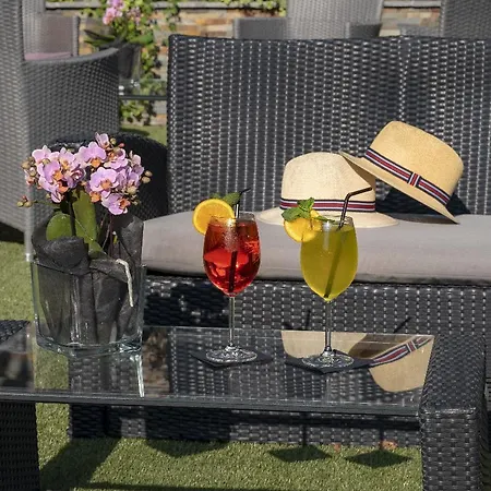 Servotel Saint-vincent 4* ניס