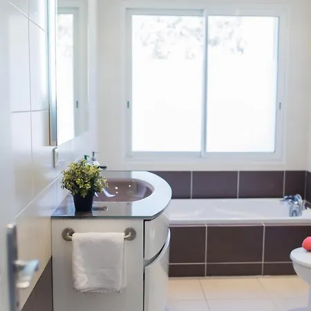 Villa Vinaigrier Hills Vi3086 By Riviera Homes