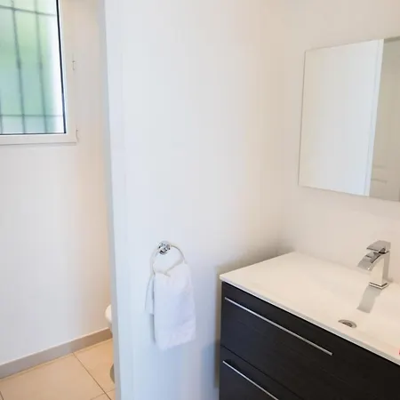 Vinaigrier Hills Vi3086 By Riviera Homes * Niza