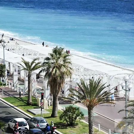 Le Majestic Promenade - Five Stars House Nice
