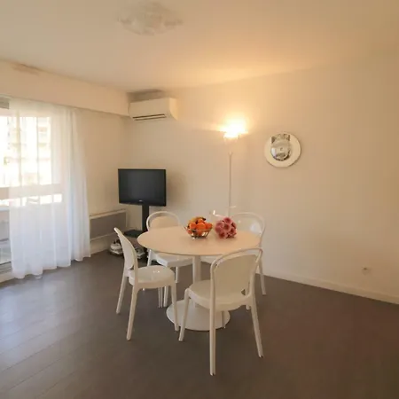 Le Cigalusa Apartment *