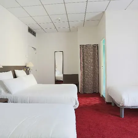 Hotel Annexe 3*