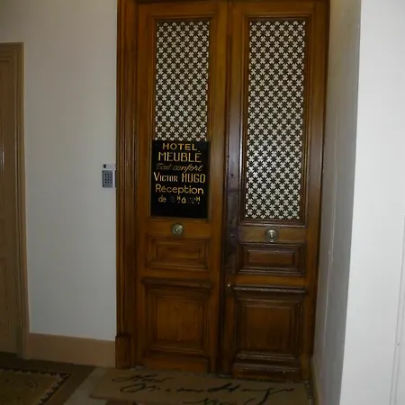 Victor Hugo Hotel 2*