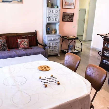 Sun Star Apartment *