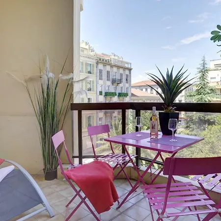 Apartment Grand H -f2, Face Vieux- Nice, Terrasse, Ascenseur, Climatisation, Terrace - Center