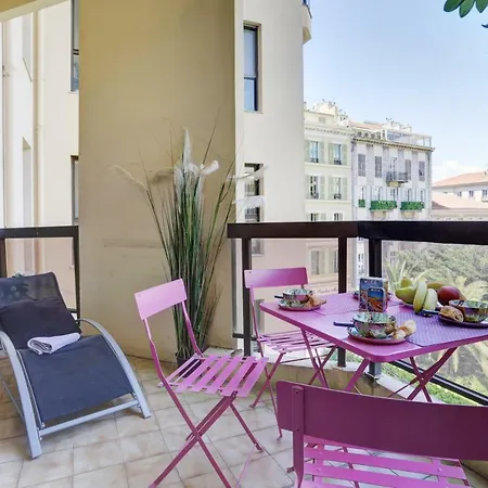 Apartment Grand H -f2, Face Vieux- Nice, Terrasse, Ascenseur, Climatisation, Terrace - Center