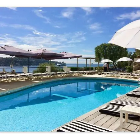 Hotel Le Versailles 3*
