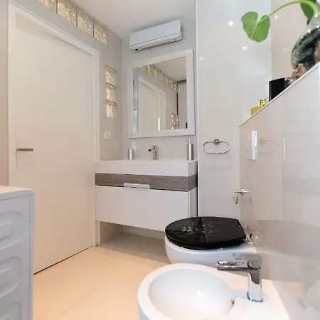 Mini Bijou - Five Stars House * Nice