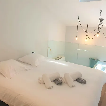 Duplex Balcon Centre 504 *