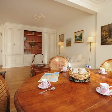 Apartment Clemenceau Centre Five Stars House