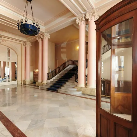 Privee Negresco Apartment *