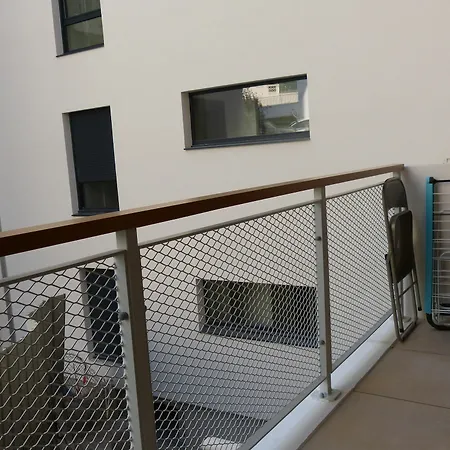 - Myriazur Moderne Balcon * Nice