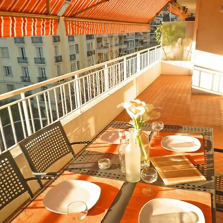 Nestor&jeeves - Playa Terrace - - Close Sea *