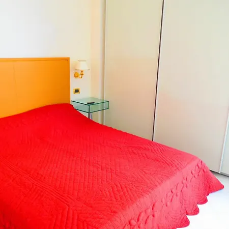 Nestor&jeeves - Palais De France - - Sea Front Apartment *
