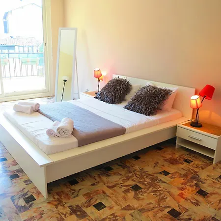 Apartment Nestor&jeeves - Solar - Free Parking - Close Sea Nice