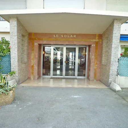 Apartment Nestor&jeeves - Solar - Free Parking - Close Sea