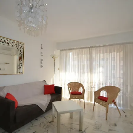 Le Nadia Apartment