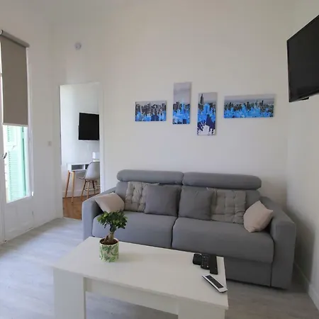 Appartement La 111 Nice