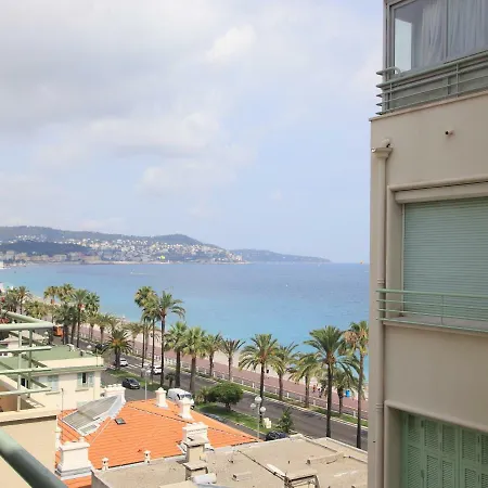 Appartement La 111 Nice