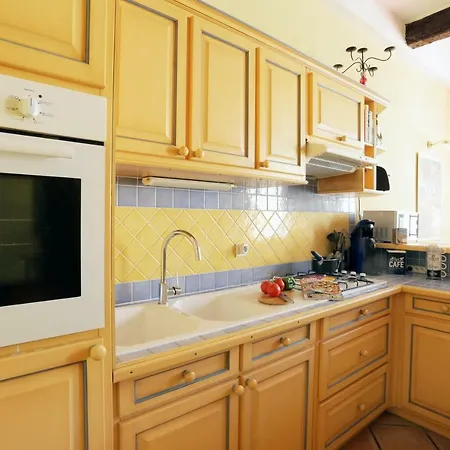 Apartment Fontaine - Charming Provencal, Clim, 6 Guest, Old Town