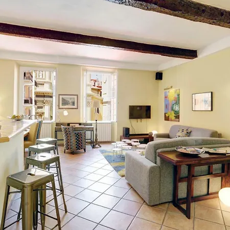 Fontaine - Charming Provencal, Clim, 6 Guest, Old Town Apartment