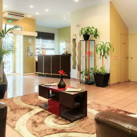 快乐文化索克酒店 3* 尼斯