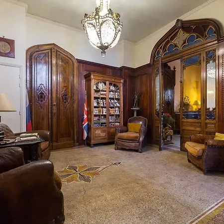 Résidence La Léonie Aparthotel