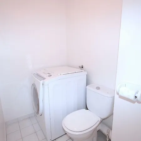 Long In Old Town Of Nice, Castle Hill Apartment *