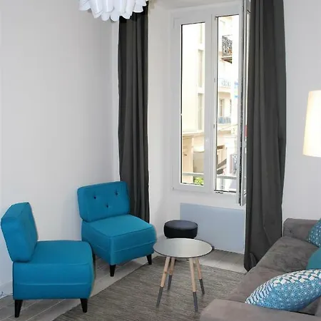 Carre D'or Meyerbeer Close To Beach Apartment *