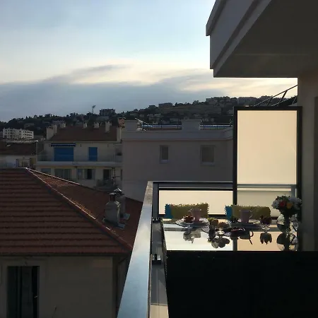 Riviera Terrasse Apartment *