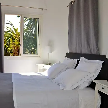 3 Elephants Apartment *