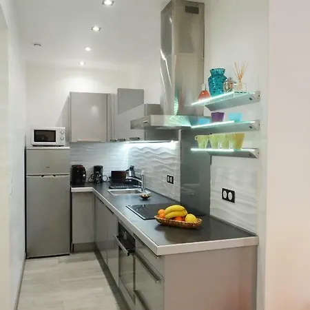 Carre D'or Very Appart Near The Beach 2 A 6 Personnes Apartment Nice